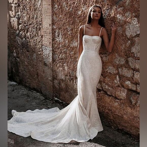 Abella Dresses & Skirts - Abella by Allure Karina Size 10 Bridal Wedding Reception Formal Mermaid Gown